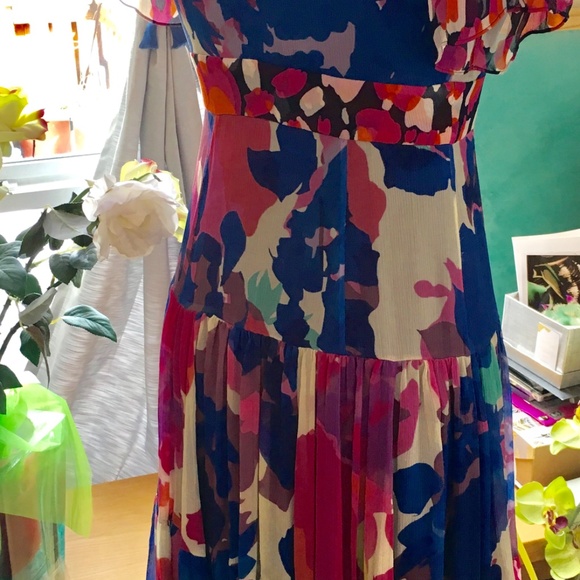 Diane Von Furstenberg Floral Vibrant Pink & Blue Printed Silk Chiffon Dress - Picture 3 of 10